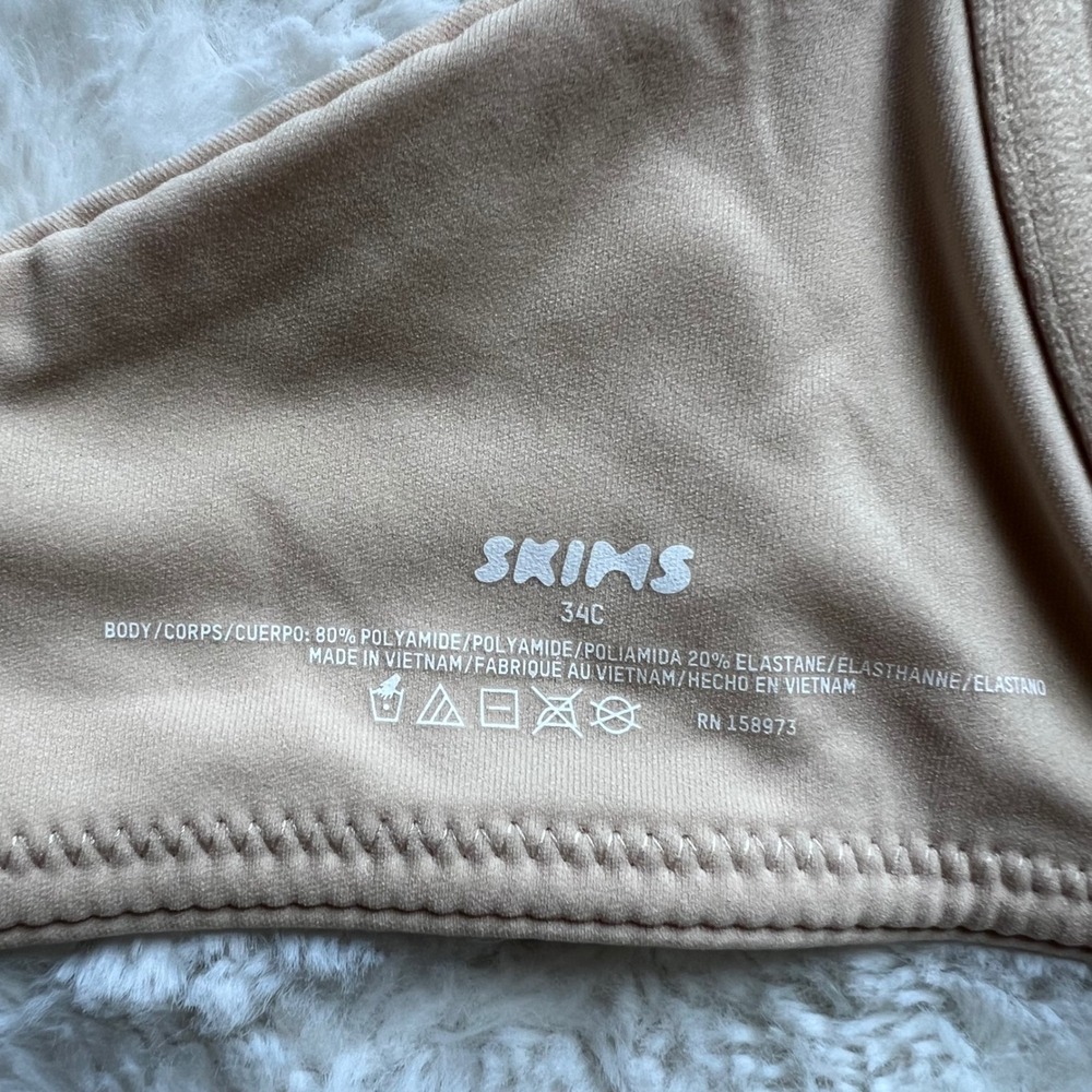 Skims Fits Everybody Underwire Bra 34C Clay Nude Tan Adjustable Straps RN158973 - Picture 8 of 10